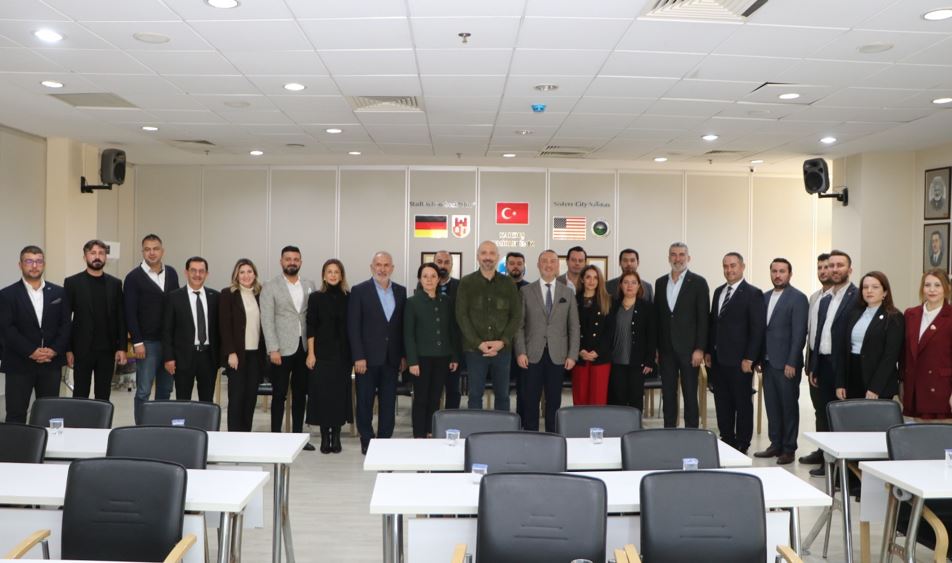 Başkan Arıkan, Ege Bölgesi’nin İş İnsanları Temsilcilerini Ağırladı