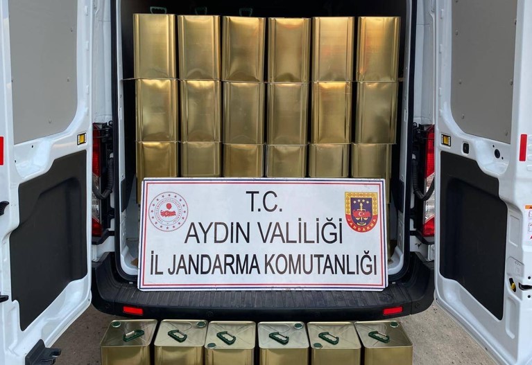 Aydın’da 3.850 Litre Sahte Zeytinyağı Ele Geçirildi